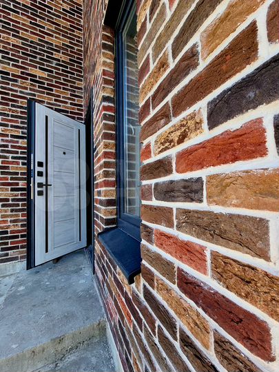 Дом 165 м² на участке 5 сот.