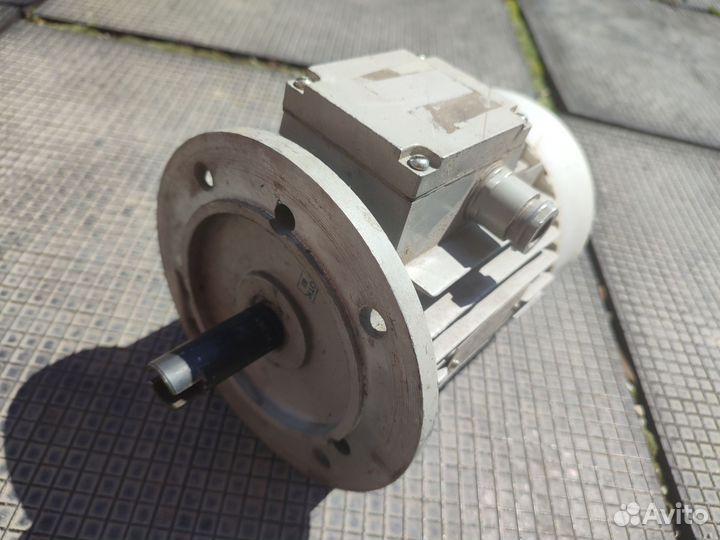 Электродвигатель 380