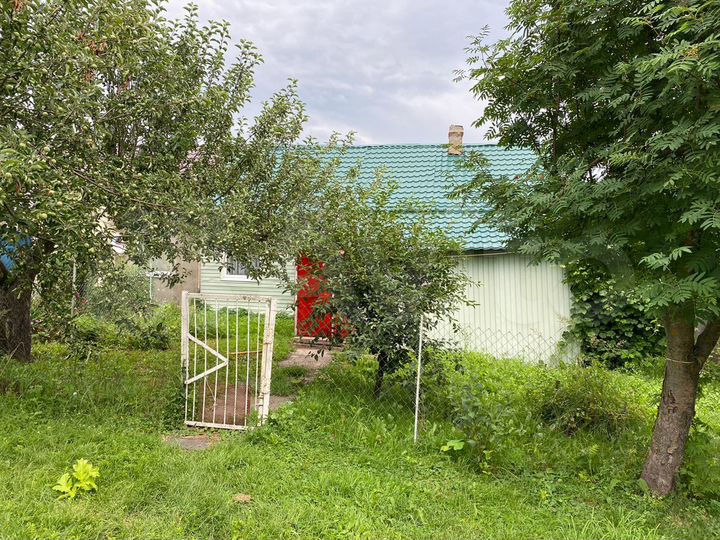 Дом 48,4 м² на участке 10,4 сот.