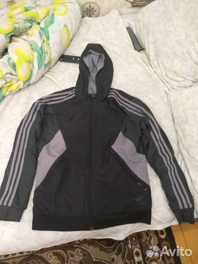 Ветровка adidas
