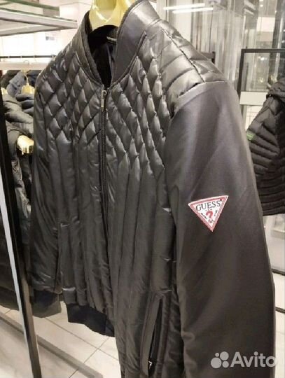 Пуховик Guess