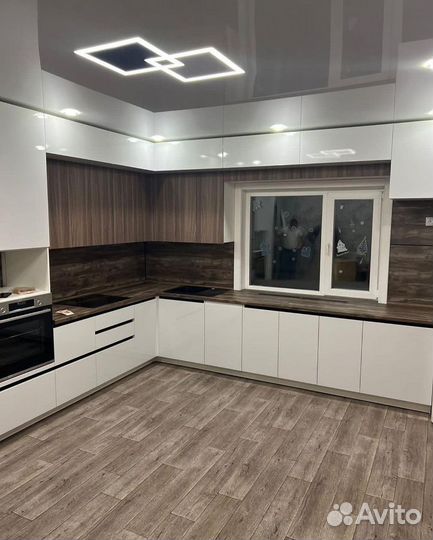 Кухня угловая