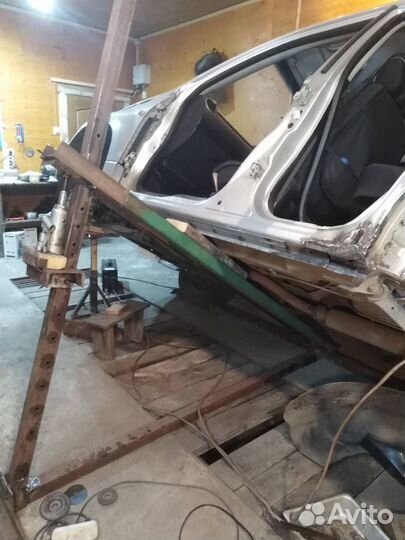 Опрокидыватель для автомобиля