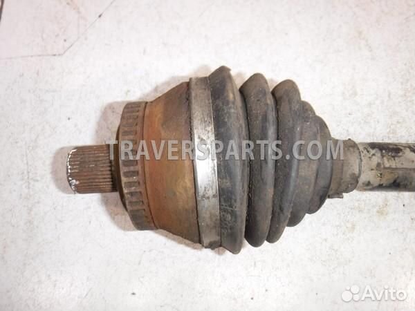 Привод передний правый