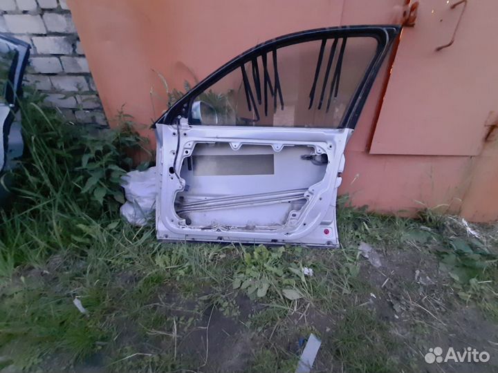Запчасти на фольцваген пассат б 5