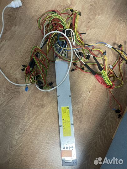 Серверный блок питания dell