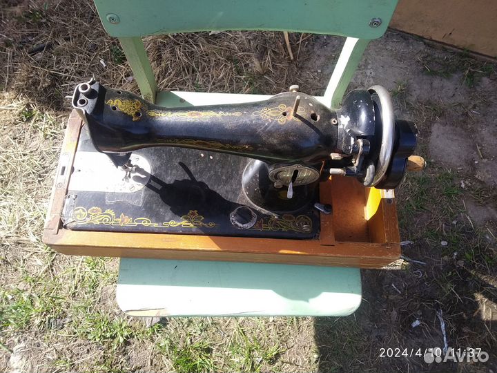 Швейная машинка подольская ручная