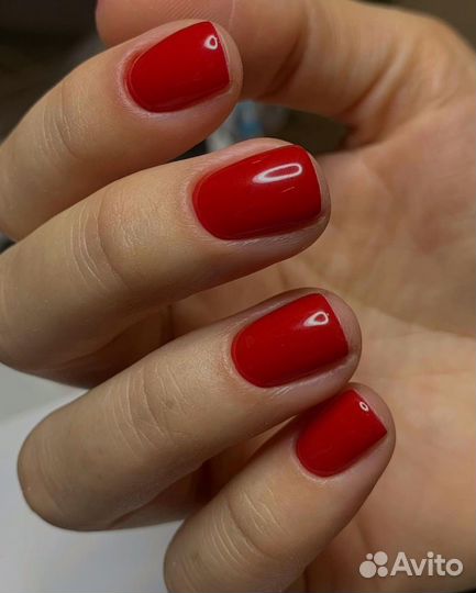 Маникюр педикюр