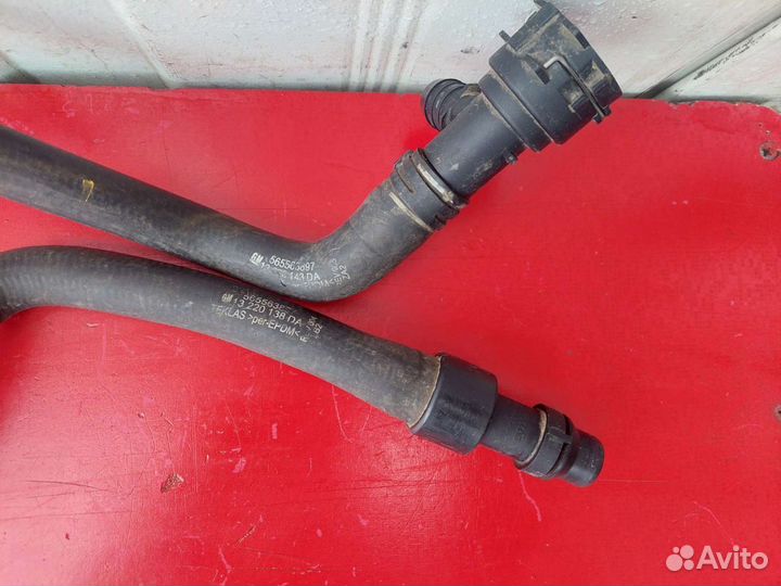 Патрубок радиатора Opel Insignia 2.0 TDI