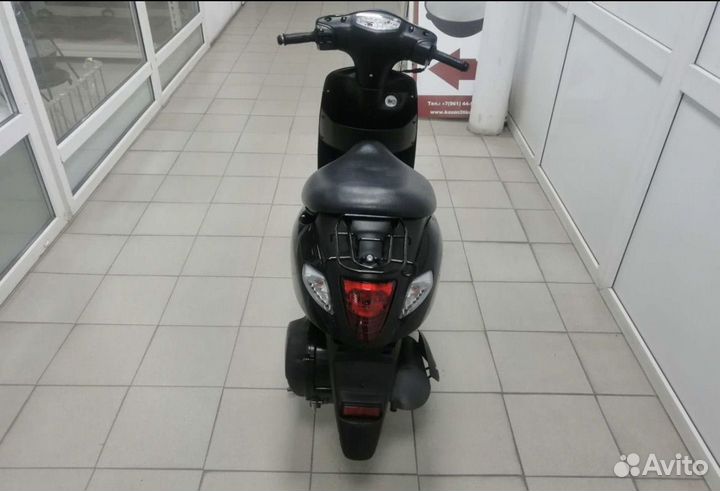 Скутер Suzuki Let,s 6