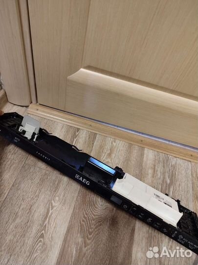 Посудомоечная машина aeg f55000vi0p на запчасти