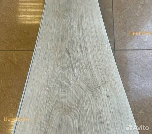 Кварцвиниловая плитка, ламинат spc