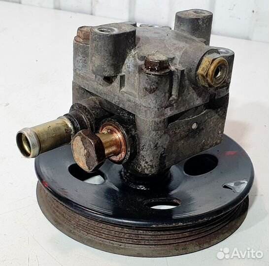 Насос гидроусилителя Mitsubishi Galant 8, Eclipse