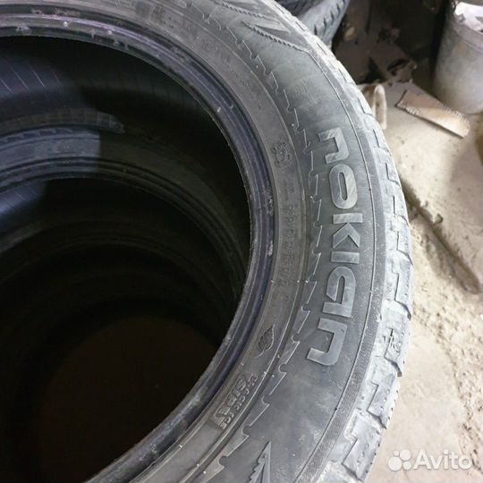 Nokian Tyres Hakkapeliitta R SUV 235/60 R18