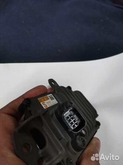 Датчик дистанции передний Lexus UX 8821033120