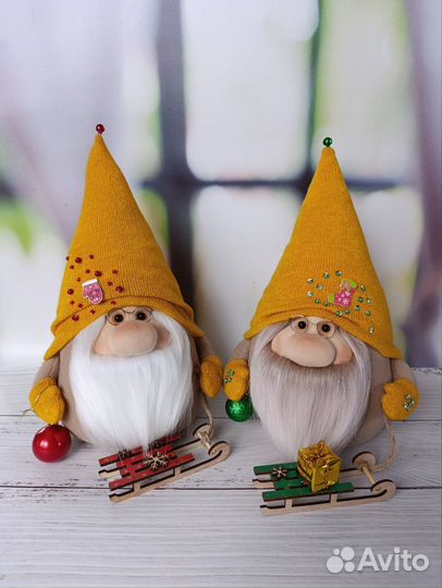 Гномик новогодний