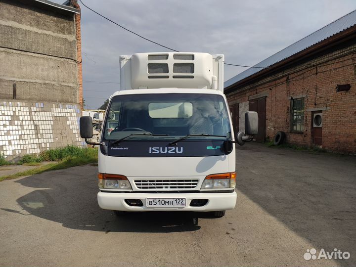 Isuzu Elf, 2001