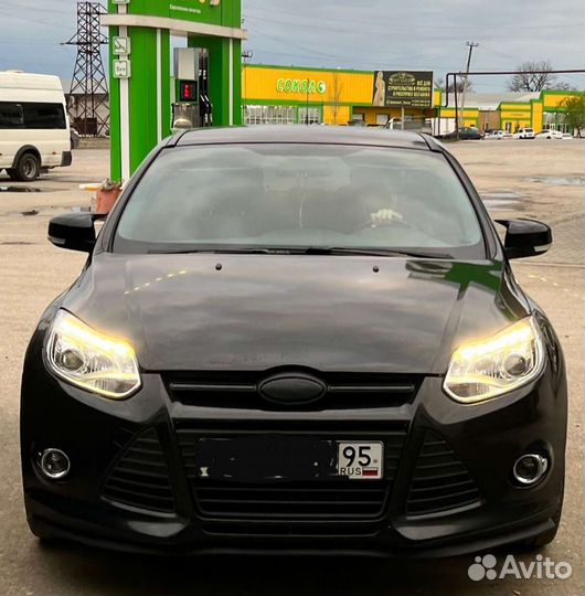 Накладки на зеркала Ford Focus