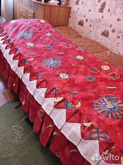 Комплект штор и покрывало для детской