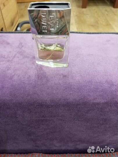 Остатки парфюмерной водички от avon