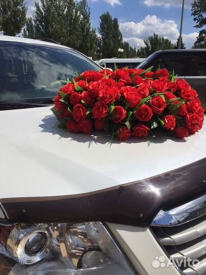 Свадебные украшения на машину