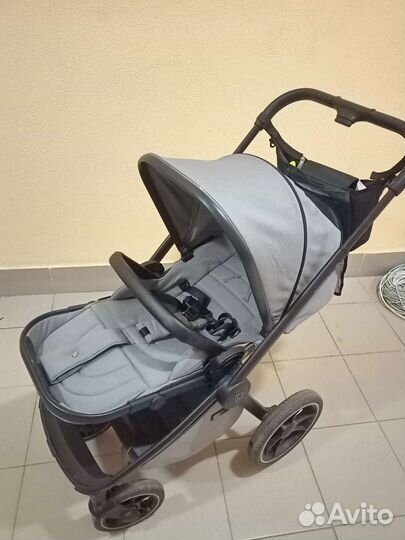 Коляска Moon resea s