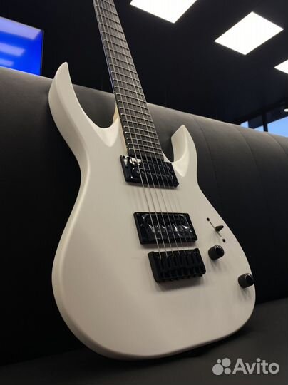 Solar AB4.7W электрогитара 7 струн (Новая)