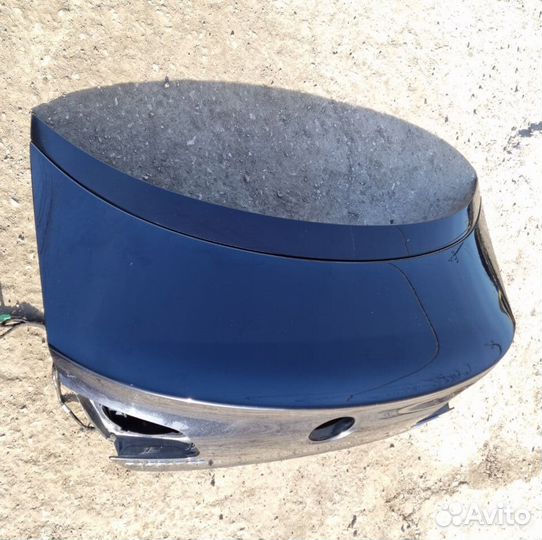 Крышка багажника Volkswagen Passat CC