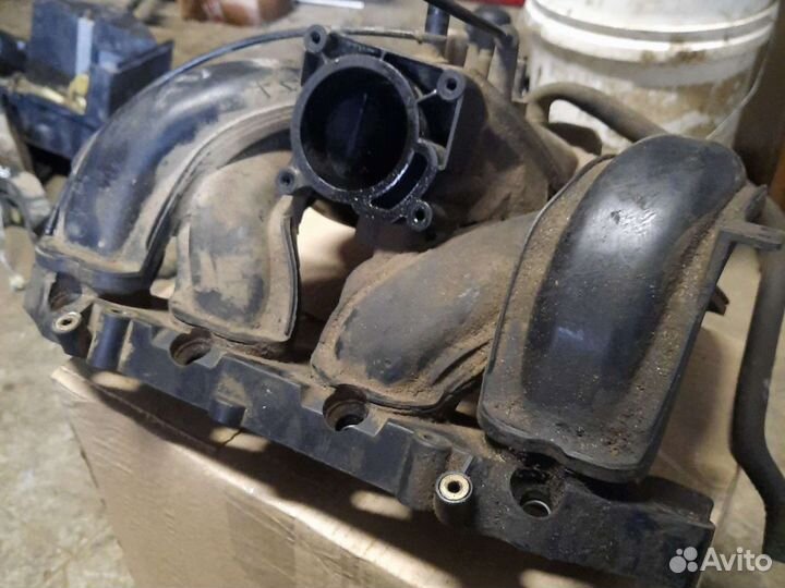 Впускной коллектор ford focus 1 1.8