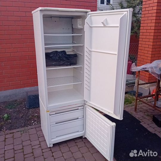 Холодильник бу
