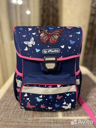 Школьный рюкзак