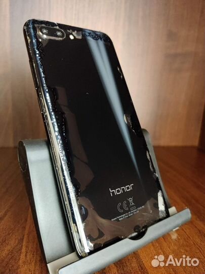 HONOR 10, 4/64 ГБ