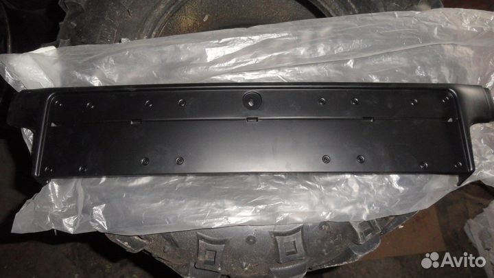 Накладка бампера переднего Bmw E36