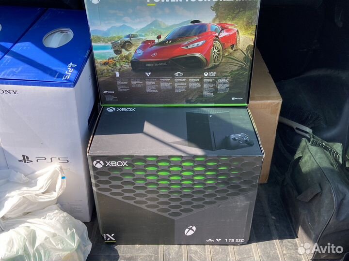 Игровая консоль xbox series X новая без геймпада