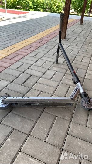 Самокат трюковой