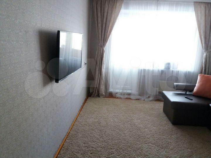 2-к. квартира, 52 м², 3/9 эт.