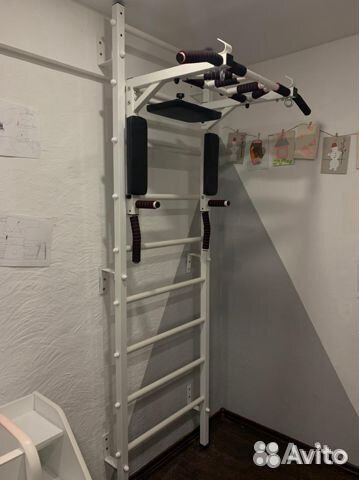 Шведская стенка с турником