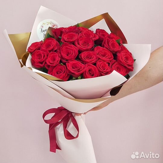 25 красных роз