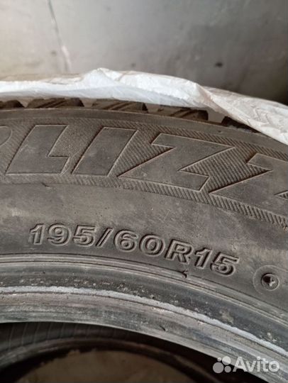 Bridgestone Blizzak Spike-01 195/60 R15