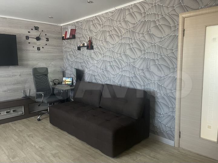 2-к. квартира, 60 м², 9/9 эт.