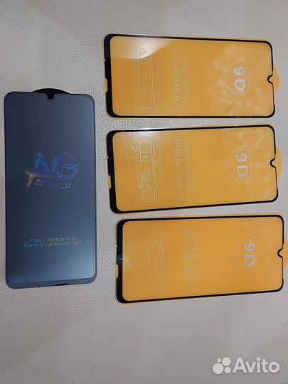 Защитные стекла на Huawei Honor 10i, lite, 20e, P