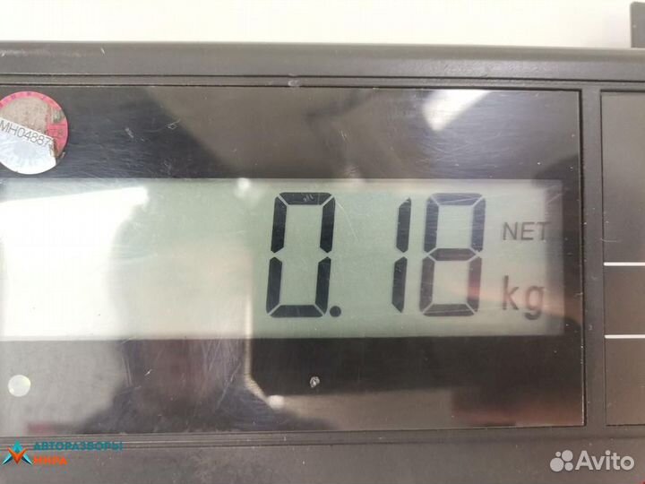 Ручка крышки багажника Volkswagen Passat B3 1991