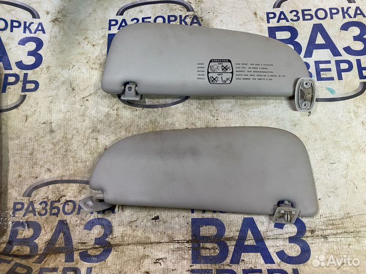 Козырьки солнцезащитные Пежо 206