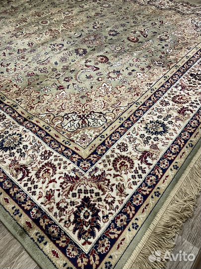 Ковер Иранский шелковый 2*2.75