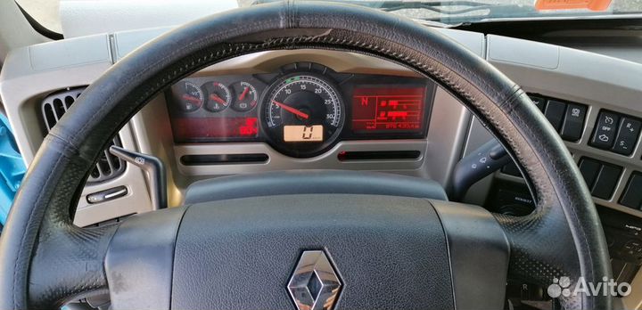 Разбираем Рено Премиум Восток