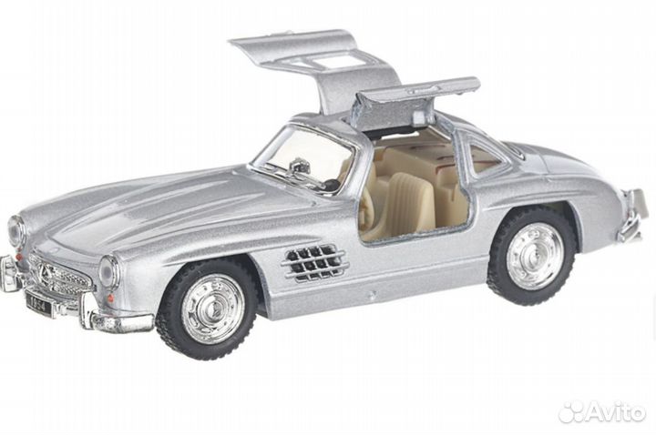 Машина модель Mercedes-Benz 300SL серебристая