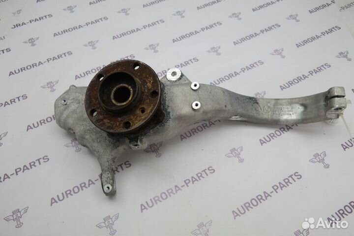 Кулак поворотный BMW X5 E70 2006-2013