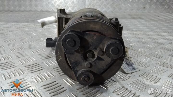 Компрессор кондиционера Ford C-Max рест. 2007