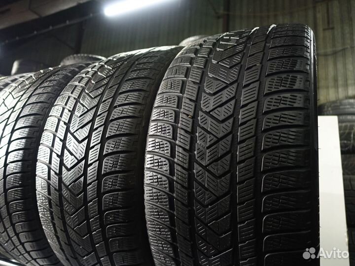 Pirelli Scorpion Winter 285/40 R22