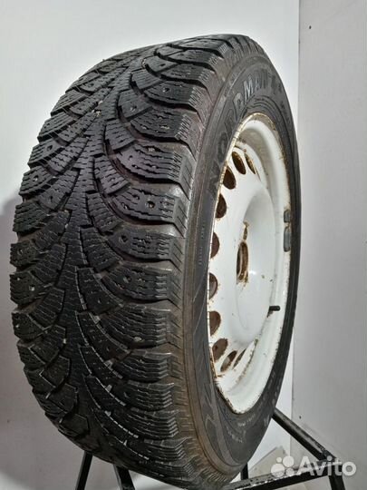 Nokian Tyres Nordman 4 195/60 R15